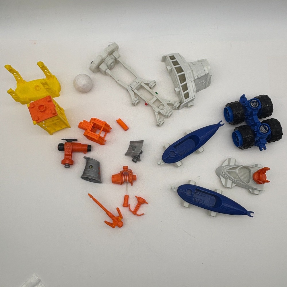 Matchbox Mega Rig System Shark Ship Parts Pieces Underwater Ocean Sea Rescue